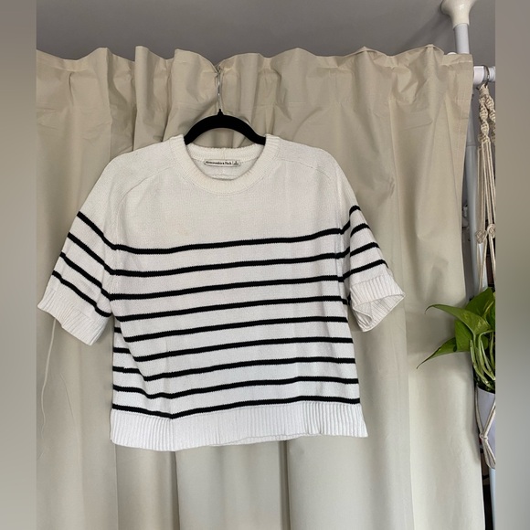 Abercrombie & Fitch Stripped Heavy Weight Sweater - Picture 1 of 4